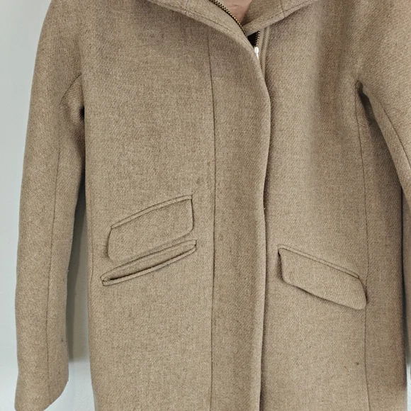 J.Crew Cocoon Coat Italian Stadium-Cloth Wool SANDSTONE - BEIGE Sz 2 (Stains) - Picture 9 of 16